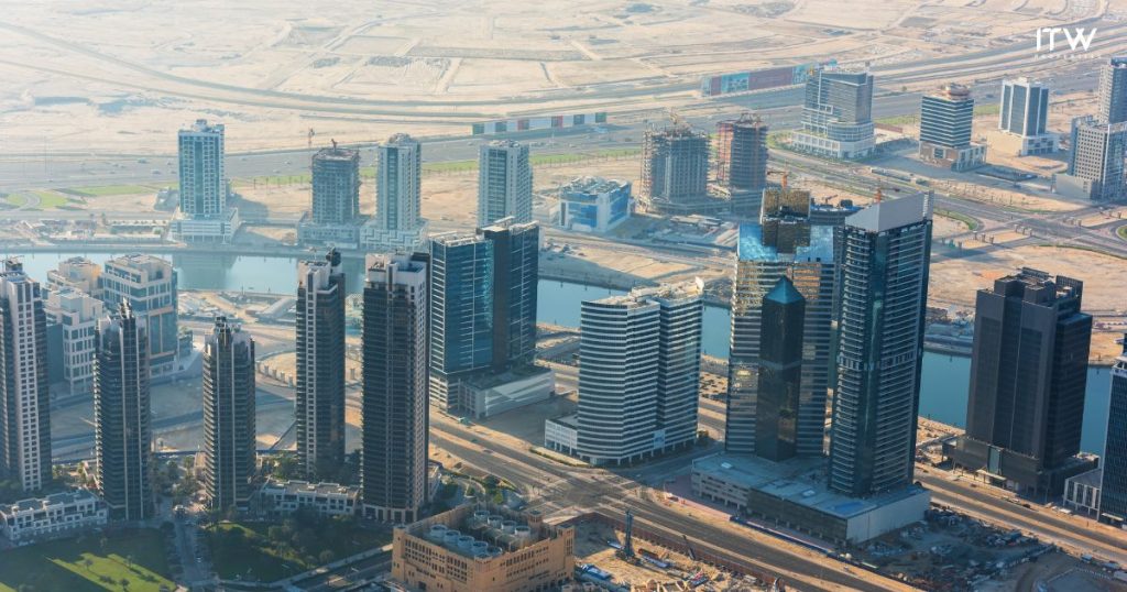 Abu Dhabi real estate projects featuring luxury apartments, villas, and mixed-use developments in Saadiyat Island and Cultural District.